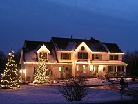 RESIDENTIAL HOLIDAY LIGHTING